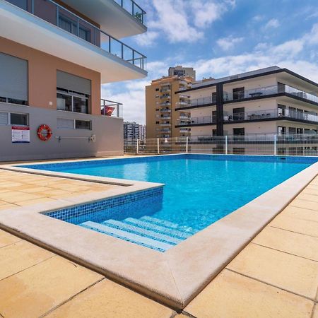 Sunny Brand New 2-Bedroom Apt - 500M From Praia Da Rocha With Ac And Pool! Portimão Exterior foto