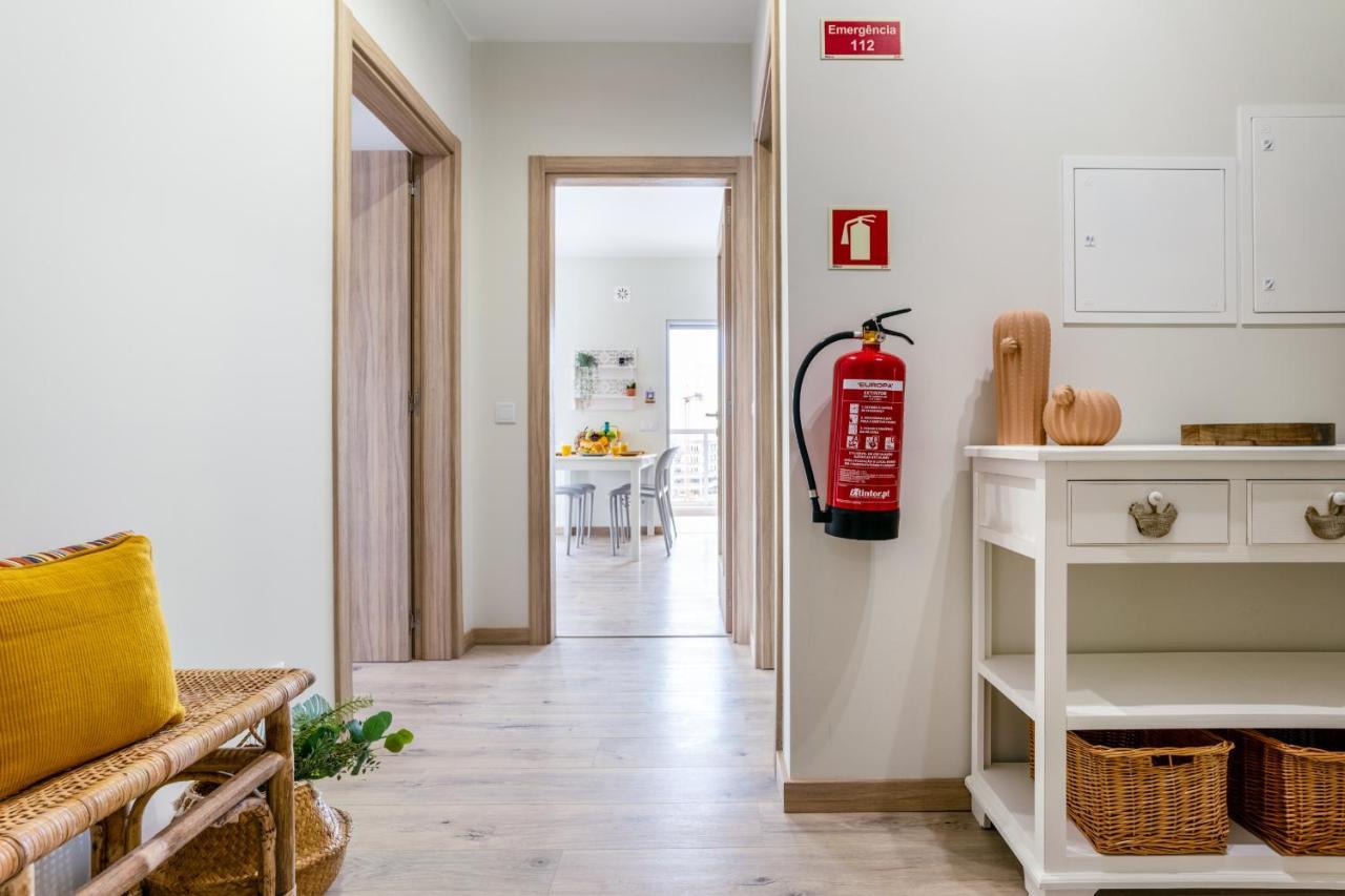 Sunny Brand New 2-Bedroom Apt - 500M From Praia Da Rocha With Ac And Pool! Portimão Exterior foto